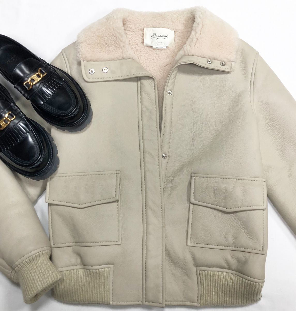 Дубленка размер 36 цена 23 483 руб
Лоферы Celine размер 38 цена 23 483 руб
