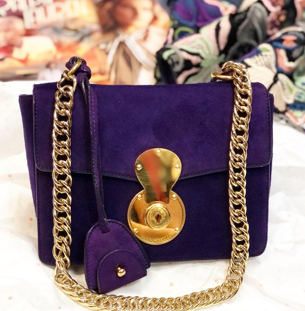 Сумочка замшевая Ralph Lauren  размер 18/15 цена 30 770 руб