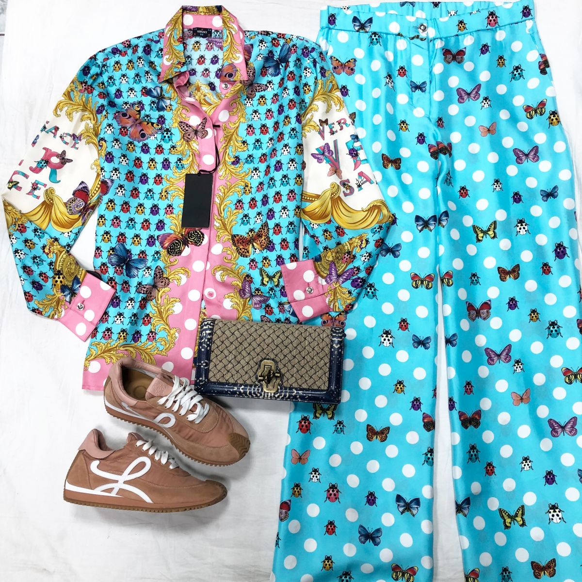 Костюм Versace размер 42 цена 46 965 руб /новый с ценником/