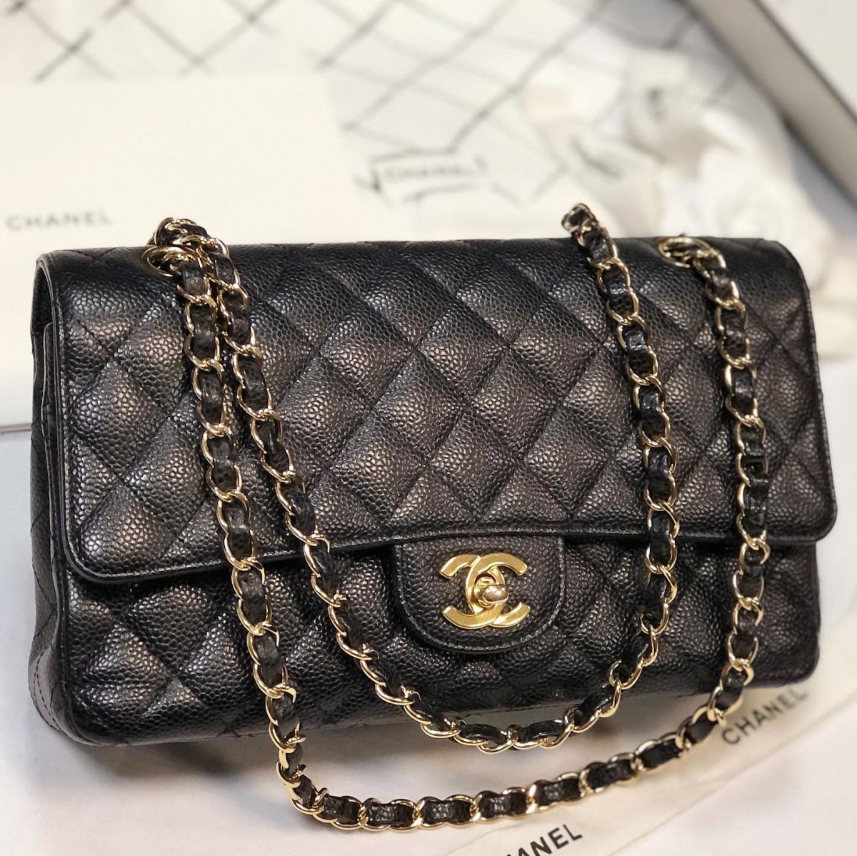 Сумка Chanel  размер 25/15 цена 292 315 руб 