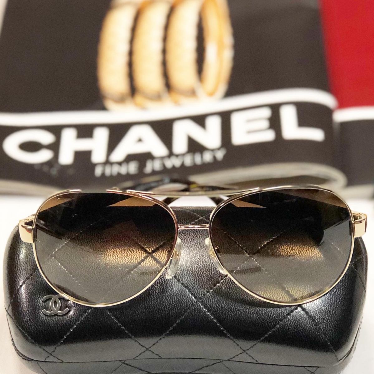 Очки Chanel цена 15 385 руб 
