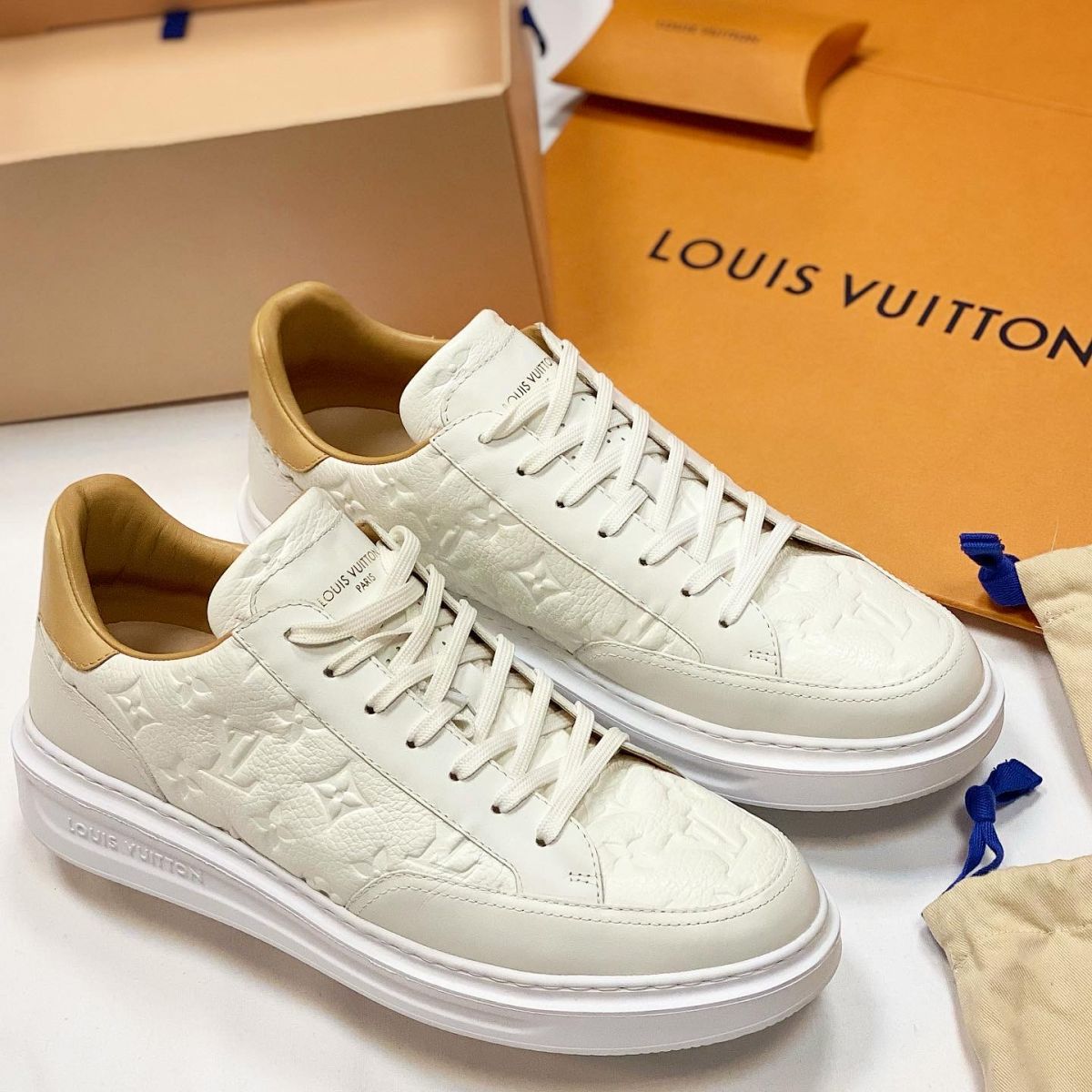 Кеды Louis Vuitton размер 43 цена 61 540 руб / новые / упаковка /