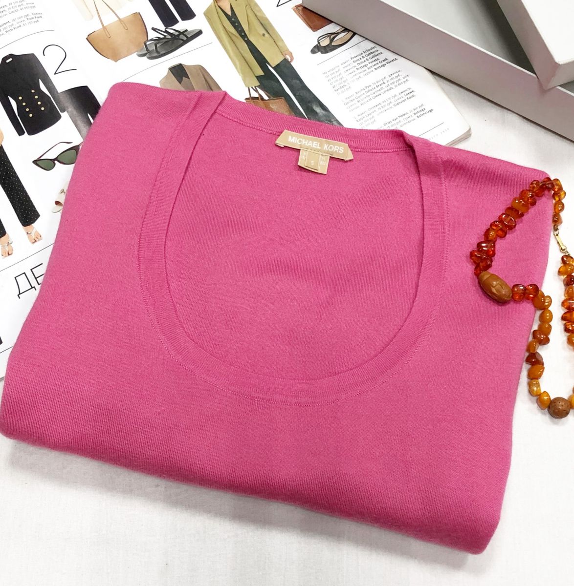 Футболка Michael Kors размер S цена 7 828 руб