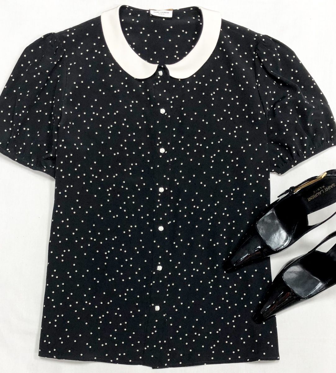 Блузка Saint Laurent размер 46 цена 23 483 руб
Туфли Saint Laurent размер 39.5 цена 36 007 руб