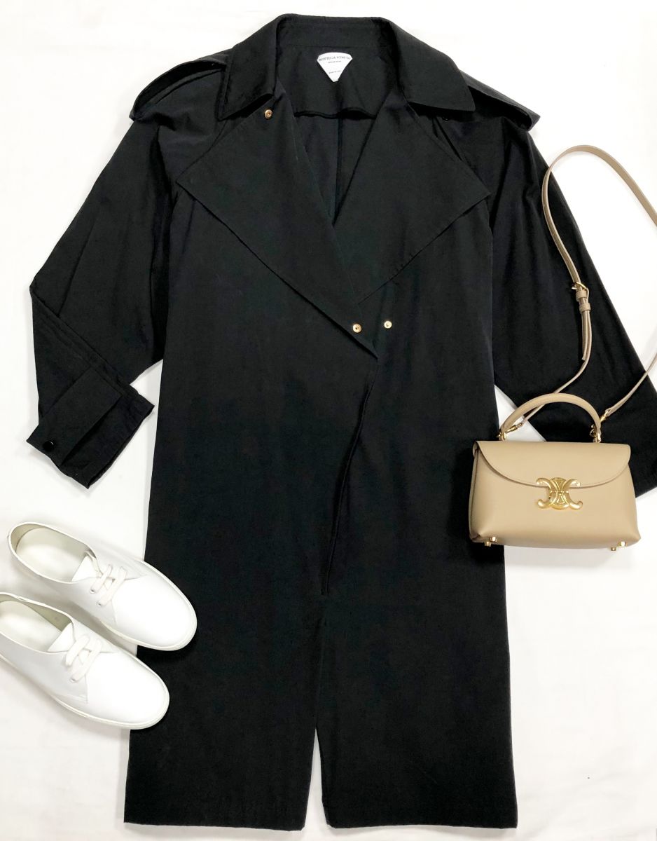 Комбинезон BOTTEGA VENETA размер 42 цена 78 275 руб
Кеды Hermes размер 40 цена 78 275 руб
Сумка Celine