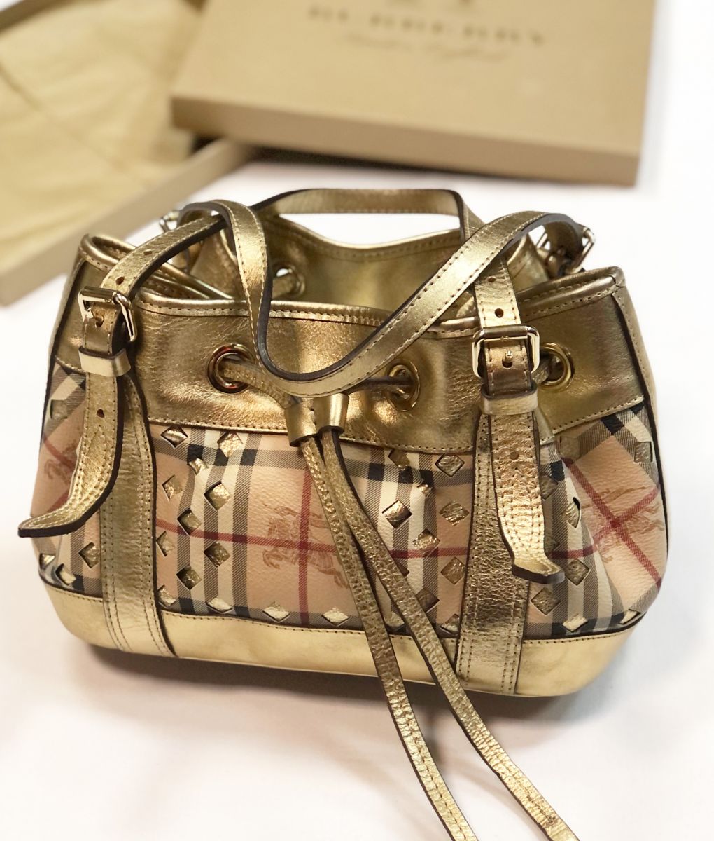 Сумка Burberry размер 26/18 цена 7 693 руб 