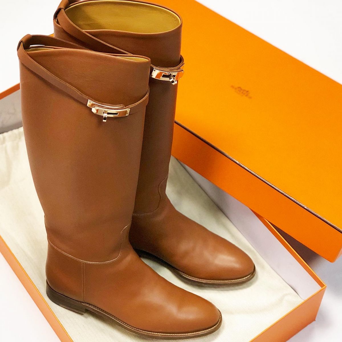 Сапоги Hermès  размер 38.5 цена 61 540 руб