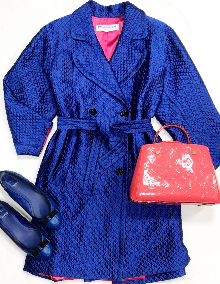 Плащ Ysl размер  38 цена 46 965 руб
Балетки Christian Dior размер 41.5 цена 15 655 руб
Сумка Louis Vuitton