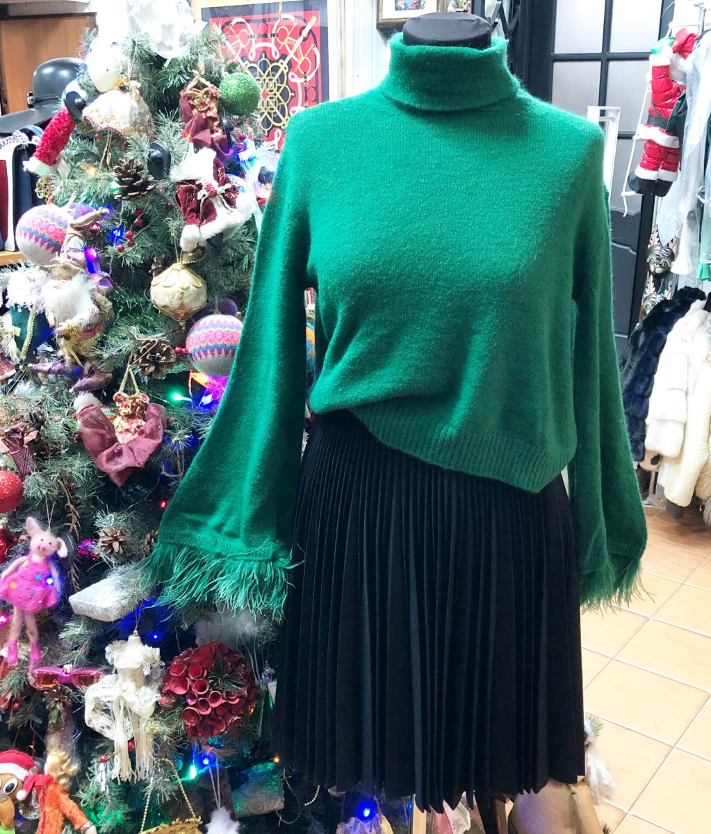 Кофта/ перья/ Weeken /Max Mara / размер 42 цена 6 154 руб
Юбка Gucci размер 40 цена 7 693 руб
