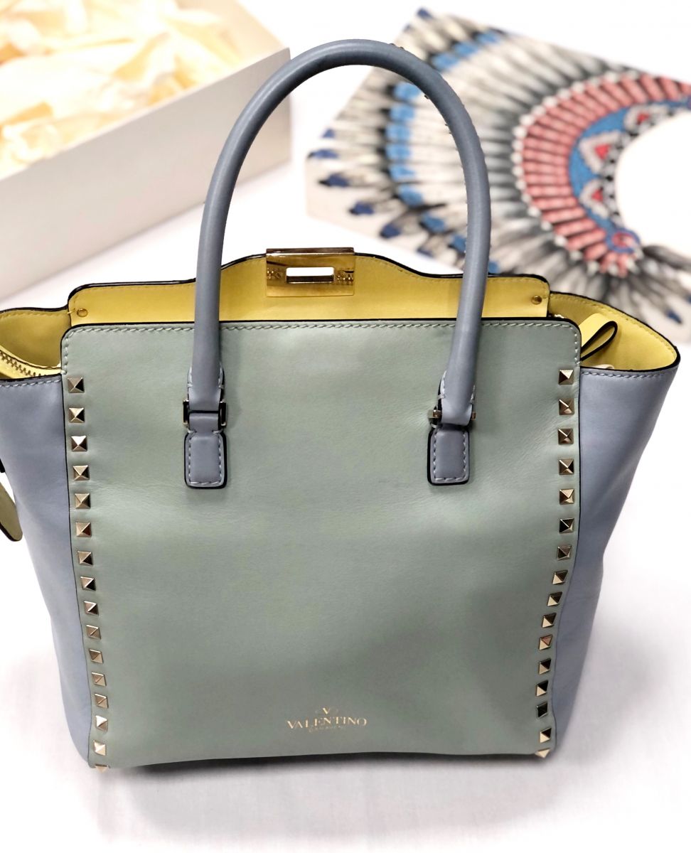 Сумка Valentino размер большой цена 31 310 руб