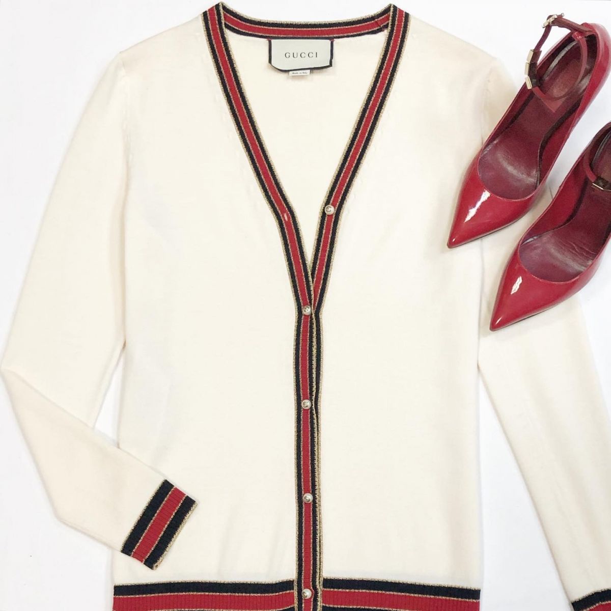 Кардиган/люрекс/ Gucci размер M цена 23 078 рубТуфли Valentino размер 37 цена 15 385 руб
