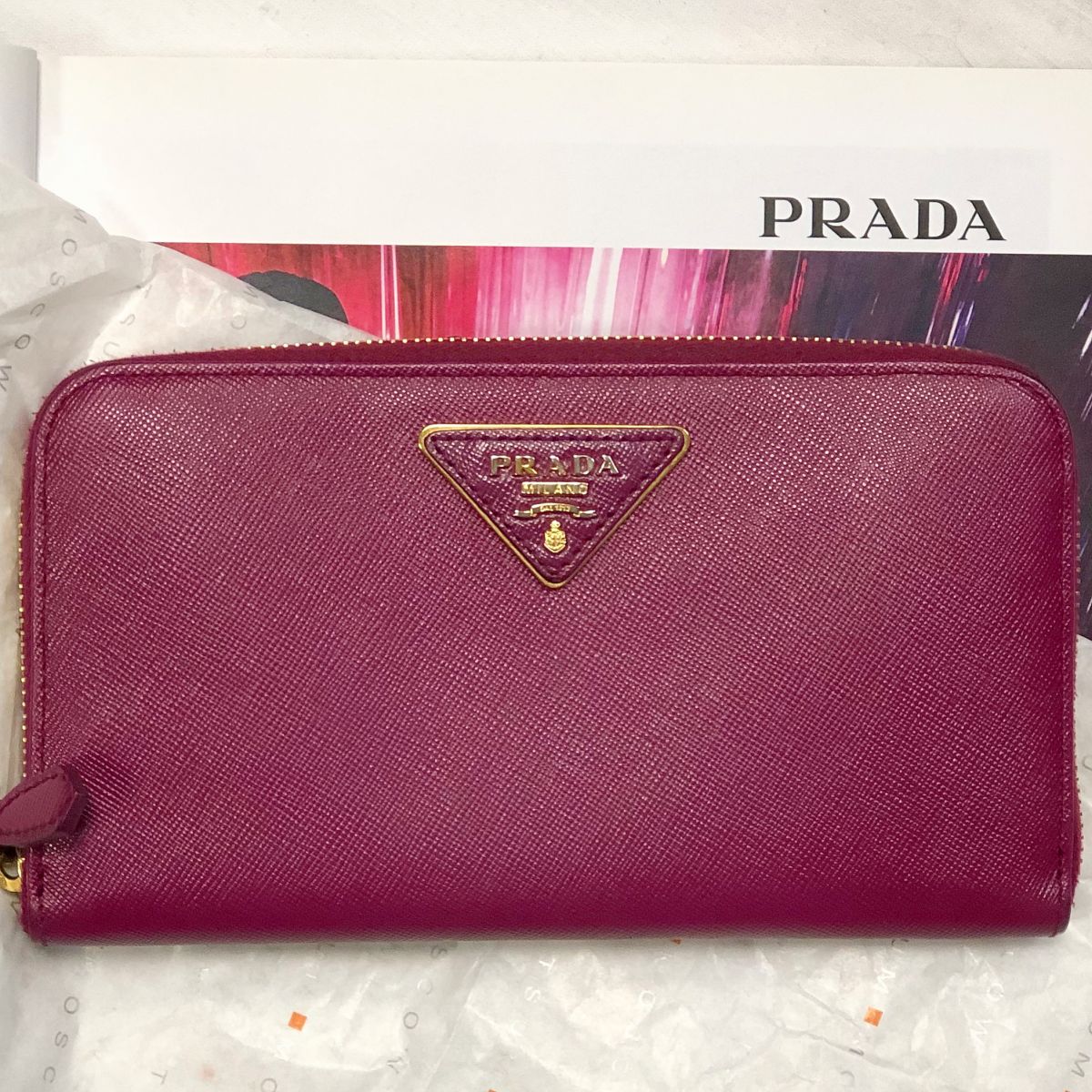 Кошелёк Prada цена 6 154 руб