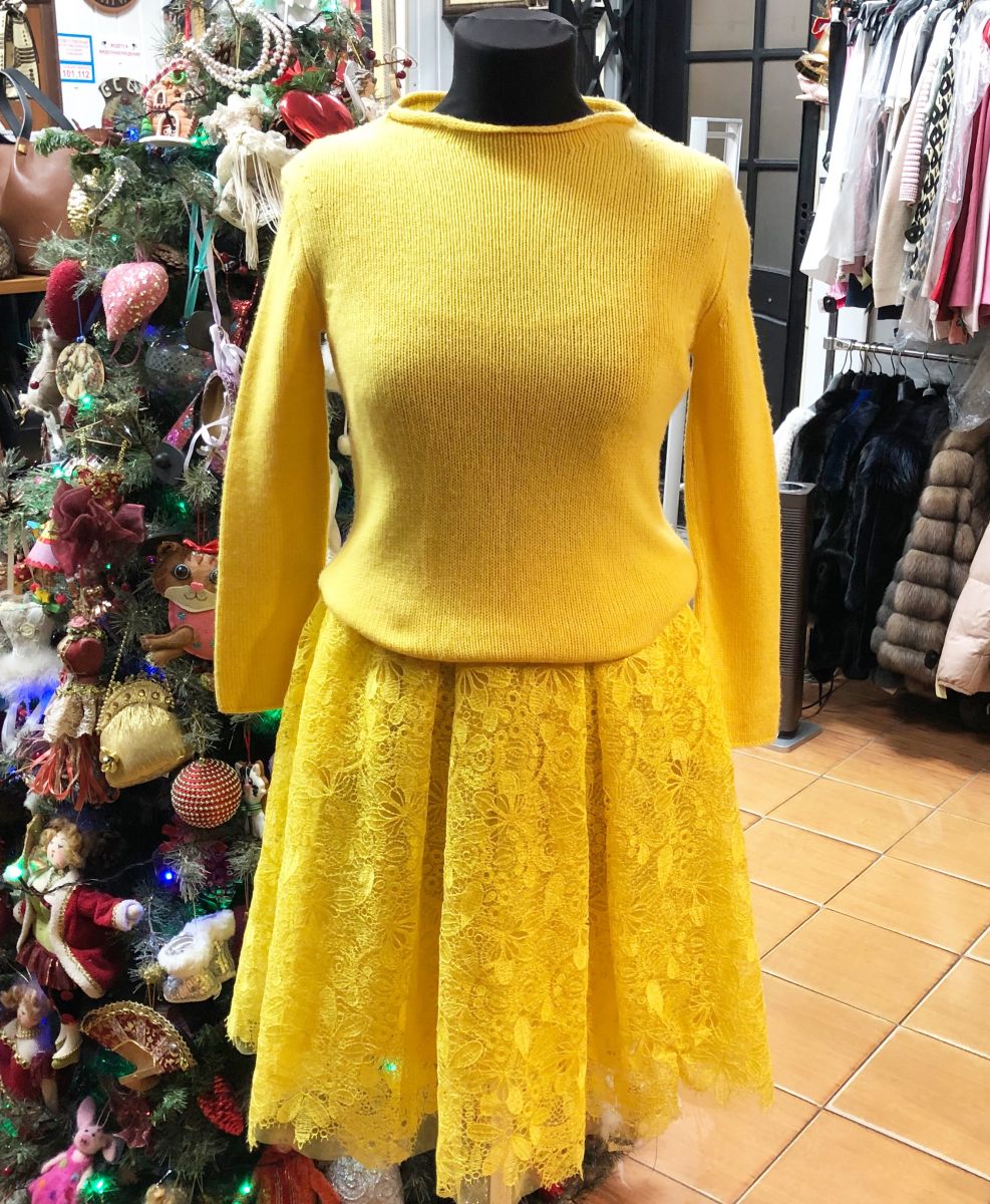 Платье + свитер /ажур/ ERMANNO Scervino размер 38 цена 23 078 руб
