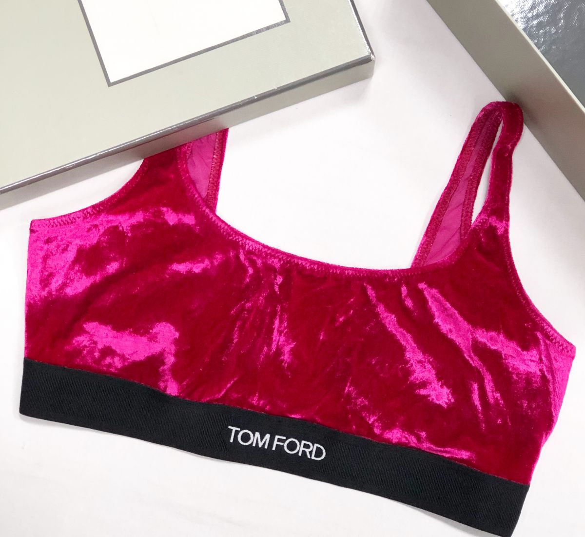 Топ / бархат/ Tom Ford размер L цена 7 828 руб