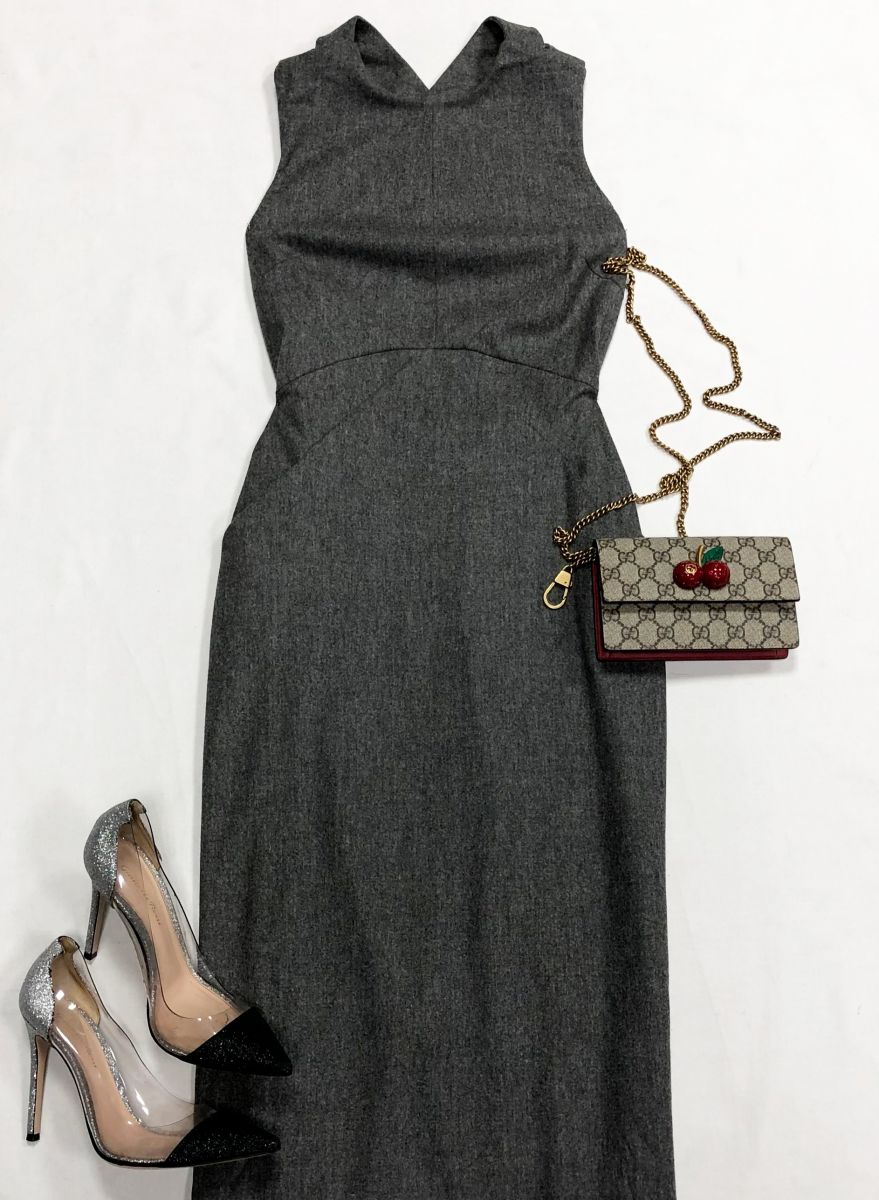 Платье Michael Kors размер 4 цена 7 828 руб
Туфли Gianvito Rossi размер 38 цена 10 959 руб
Сумочка Gucci