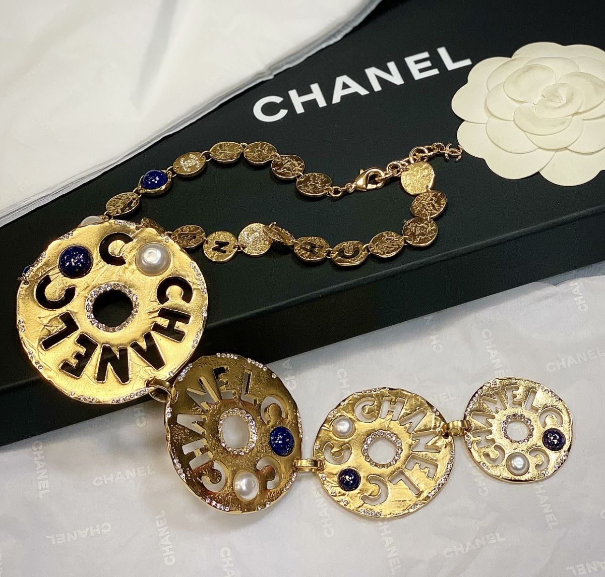 Колье / камни / жемчуг / Chanel цена 92 310 руб 