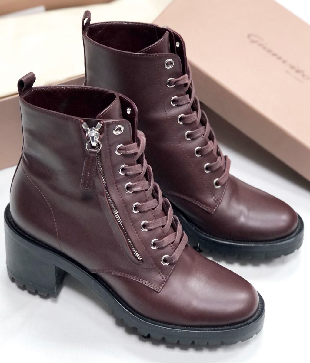 Ботильоны Gianvito Rossi размер 37.5 цена 26 614 руб
