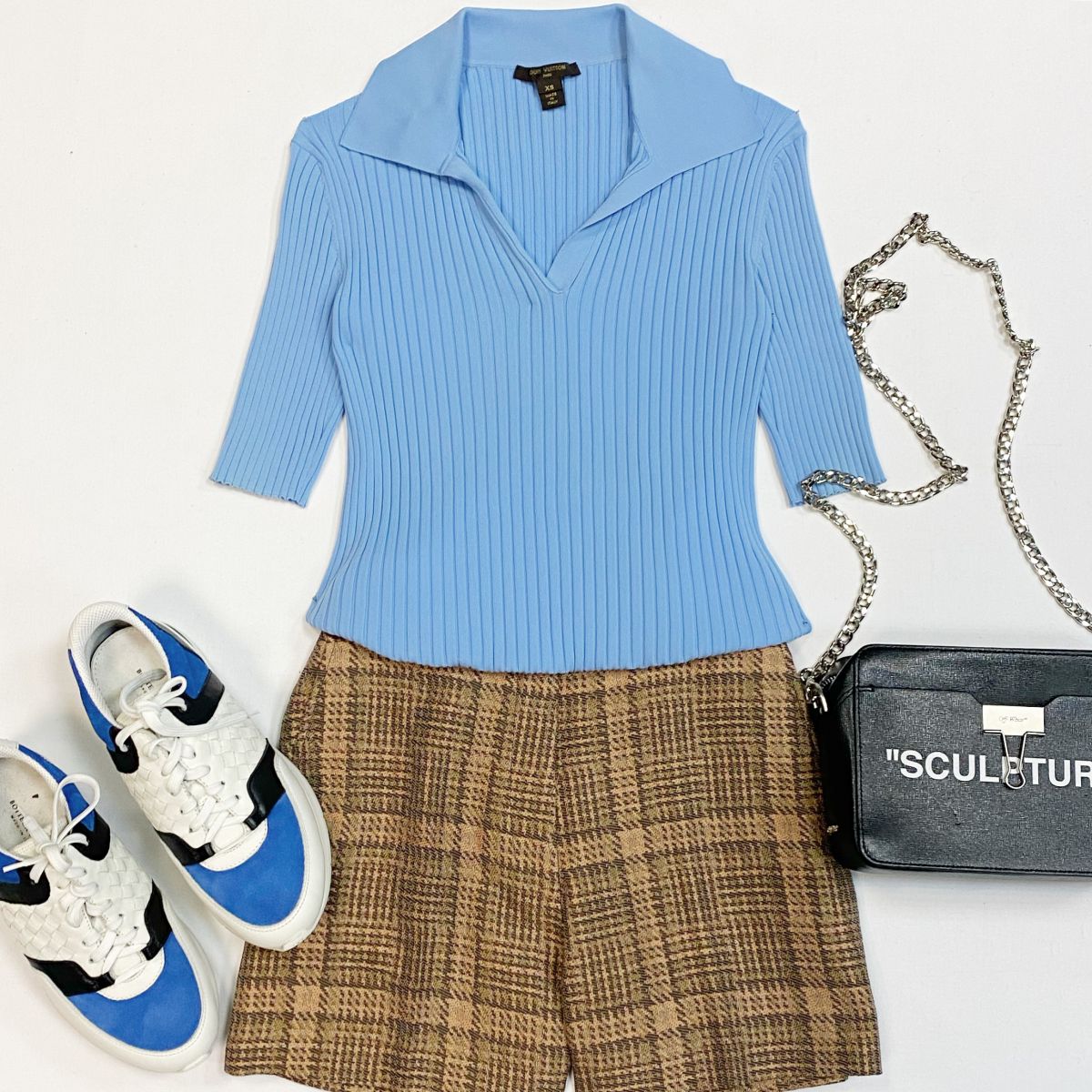 Кофта Louis Vuitton размер XS цена 7 693 рубШорты Dris Van Noten размер 36 цена 7 693 рубКроссовки Bottega Veneta размер 36 цена 29 232 рубСумка Off White