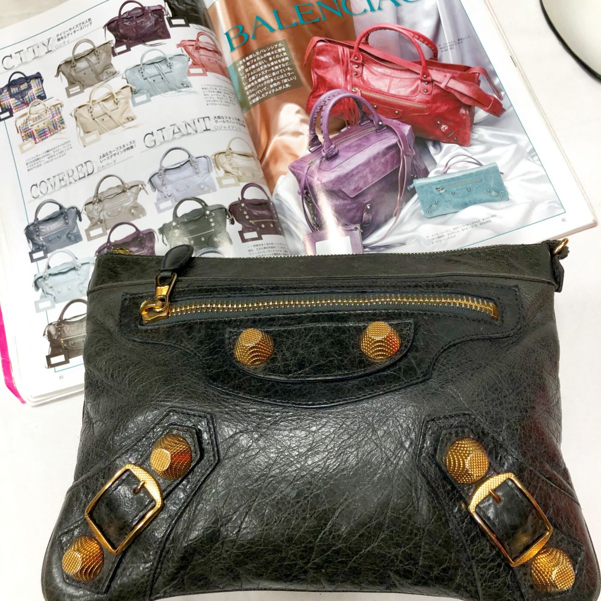 Клатч BALENCIAGA цена 10 959 руб