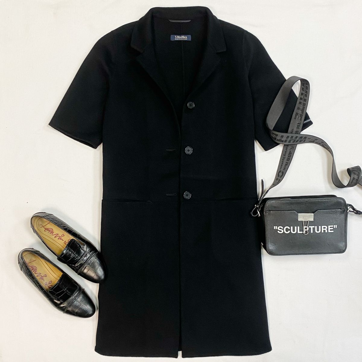 Пальто Max Mara размер 44 цена 15 385 рубЛоферы Lanvin размер 38.5 цена 4 616 рубСумка Off White