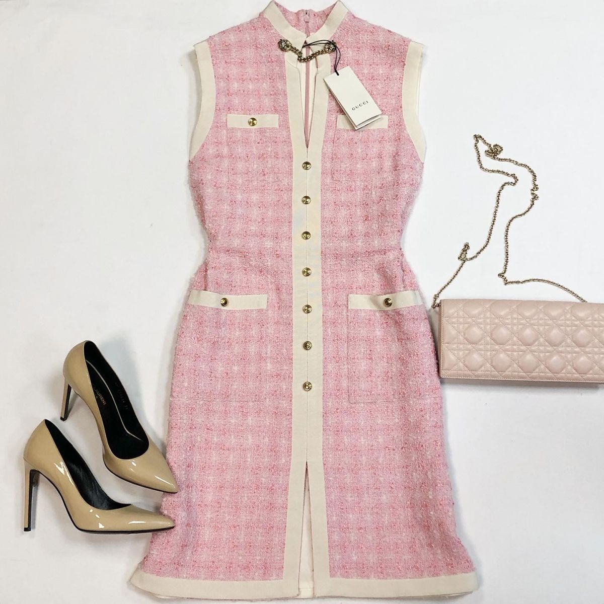 Платье/твид/ камни/ Gucci размер 44 цена 76 925 руб/с биркой/ Туфли Saint Laurent размер 39 цена 15 385 рубКлатч Dior