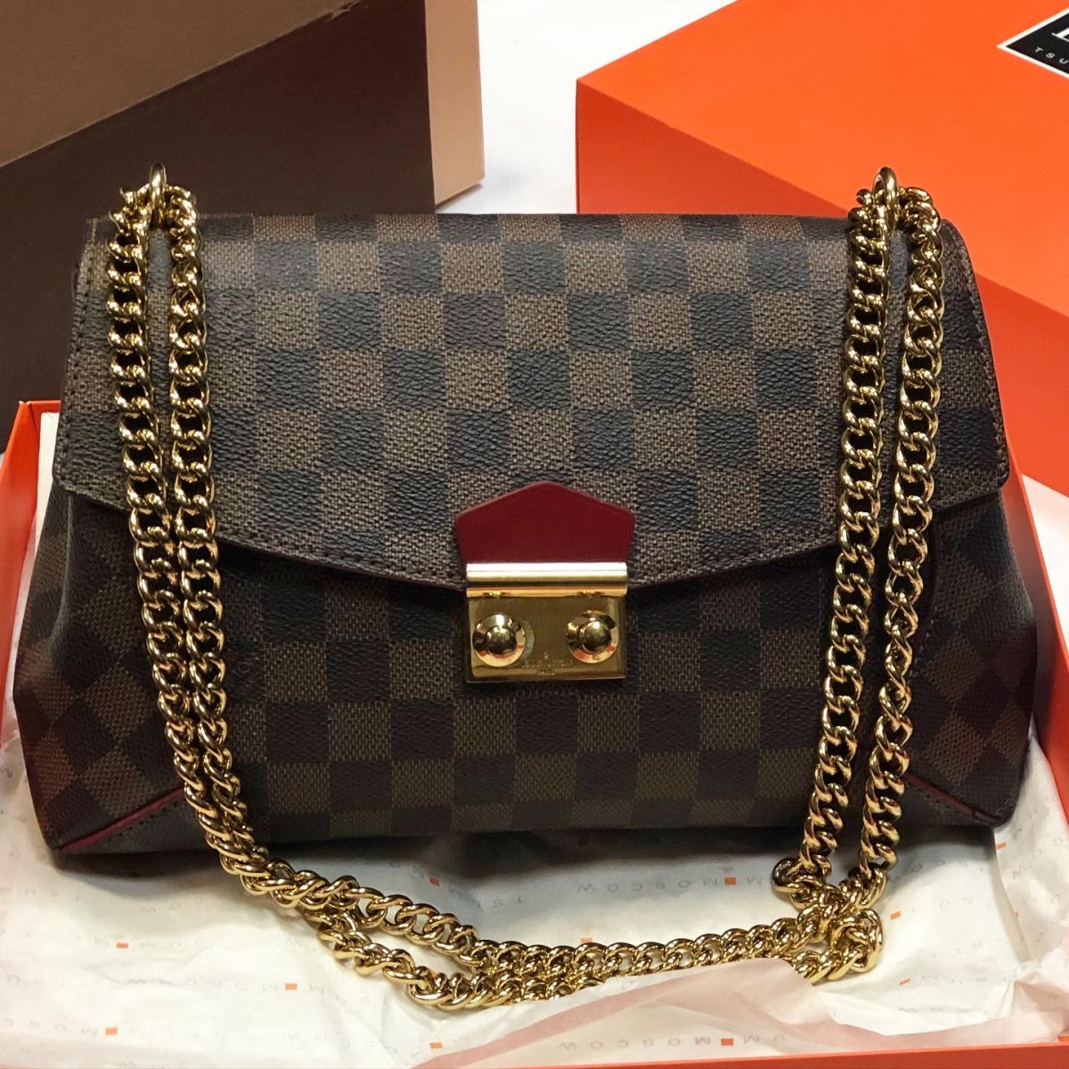 Сумка Louis Vuitton  размер 18/25 цена 76 925 руб 