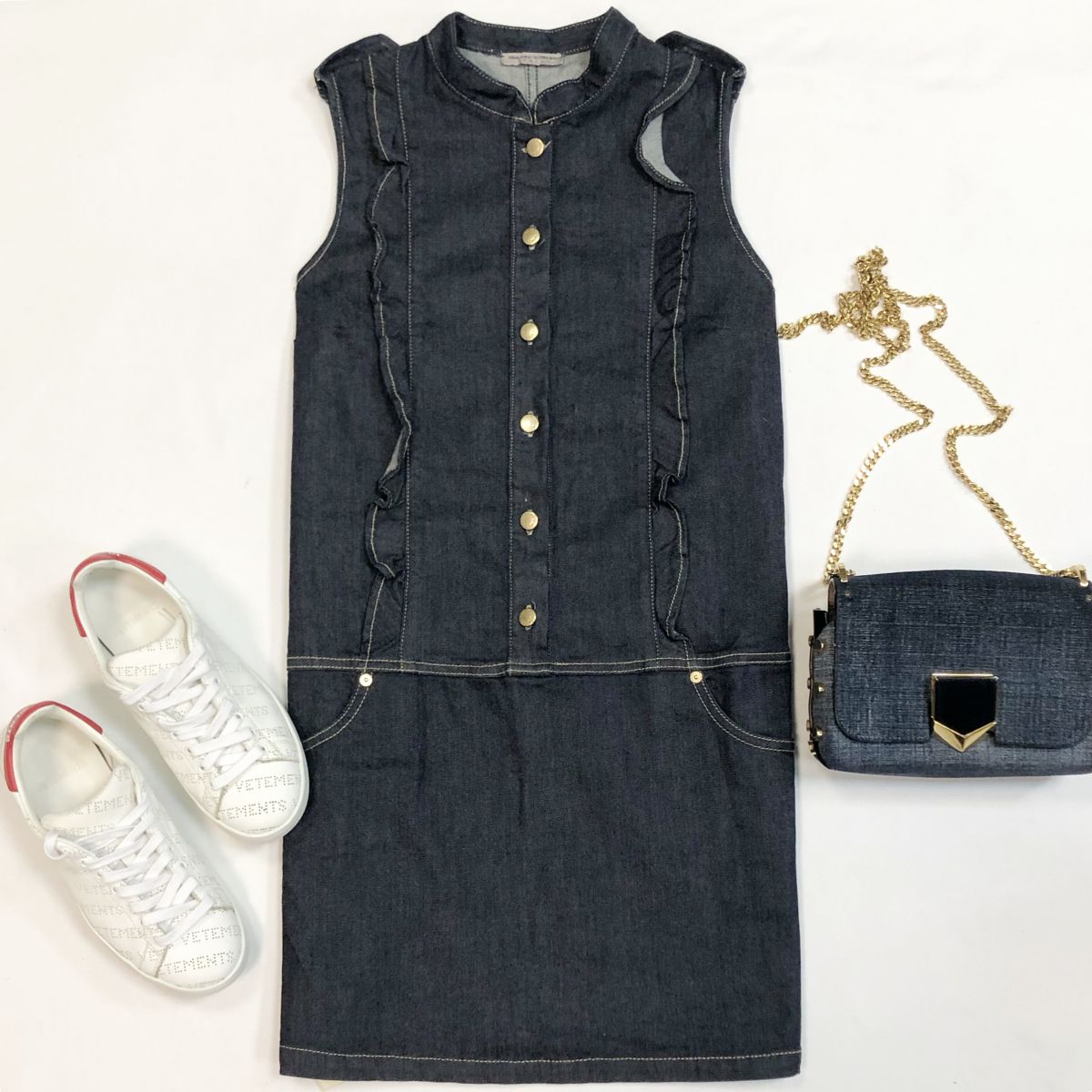Платье Ermanno Scervino размер 14 цена 4 616 рубКеды Stella McCartney размер 38 цена 23 078 рубСумка Jimmy Choo