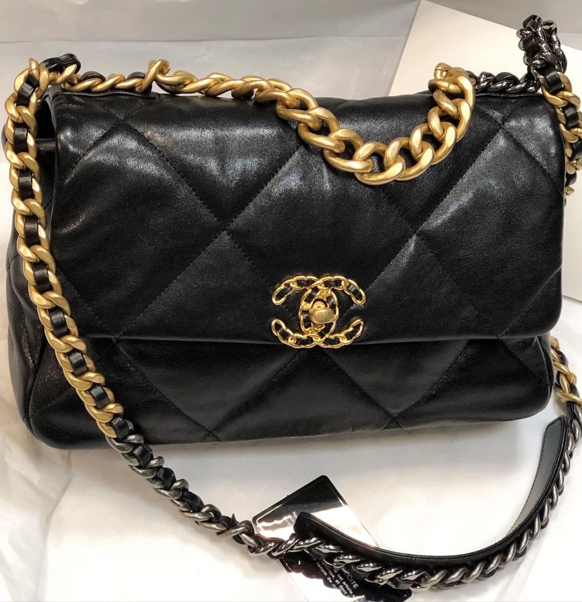 Сумка Chanel  размер 18/30Цена 307 700 руб /карточка/