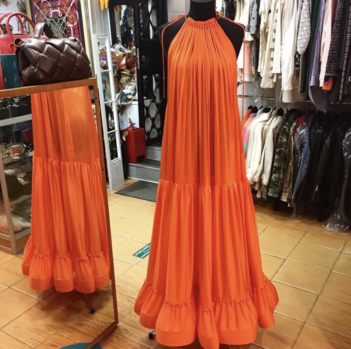 Платье /шёлк/ Stella Maccrtney  размер 38 цена 30 770 руб /с ценником/