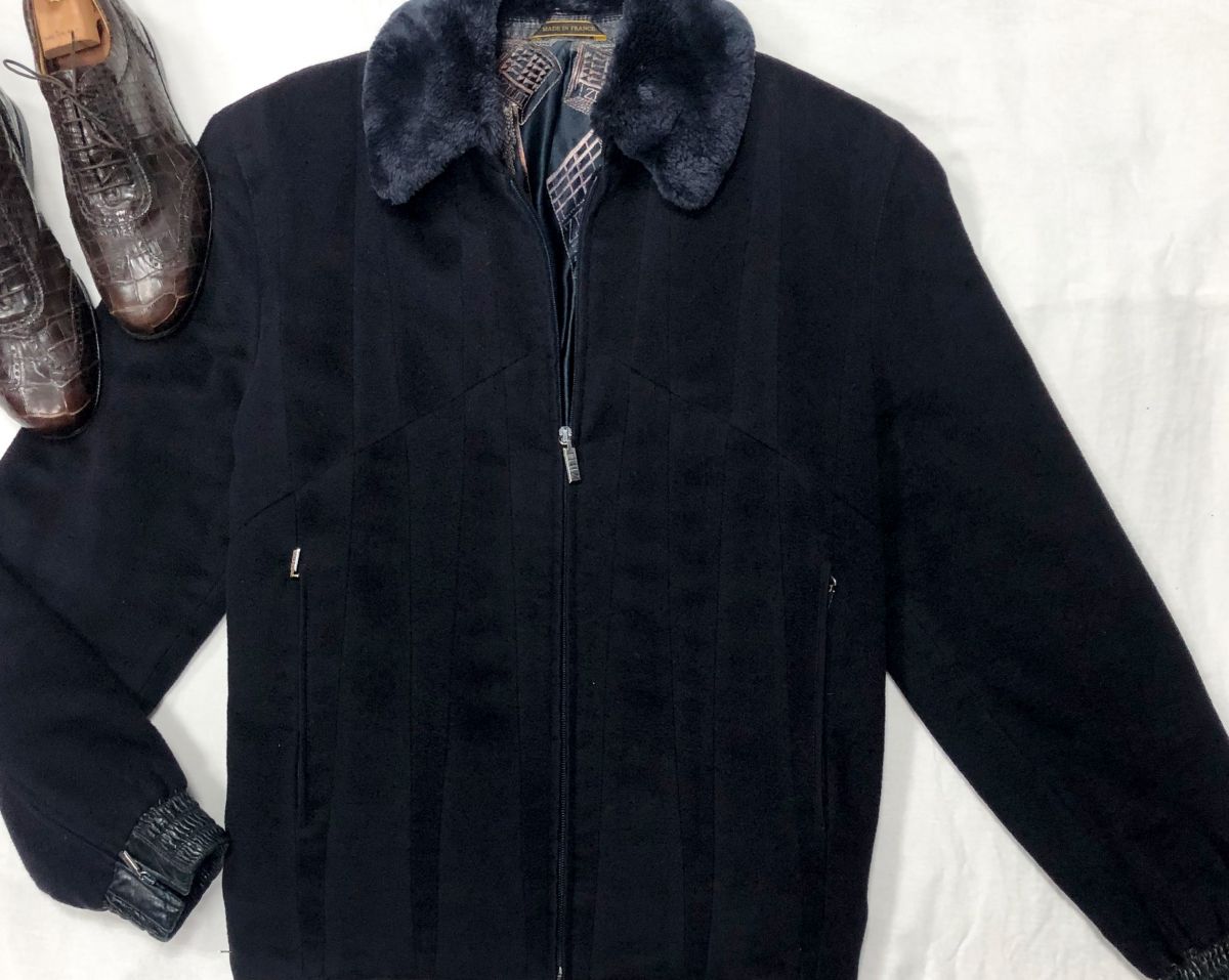 #Mechtamen 
Куртка /кашемир/ декоративные элементы / ZILLI размер M цена 93 930 руб