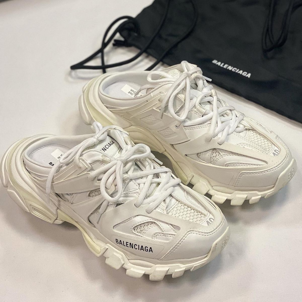 Кроссовки Balenciaga  размер 40 цена 30 770 руб