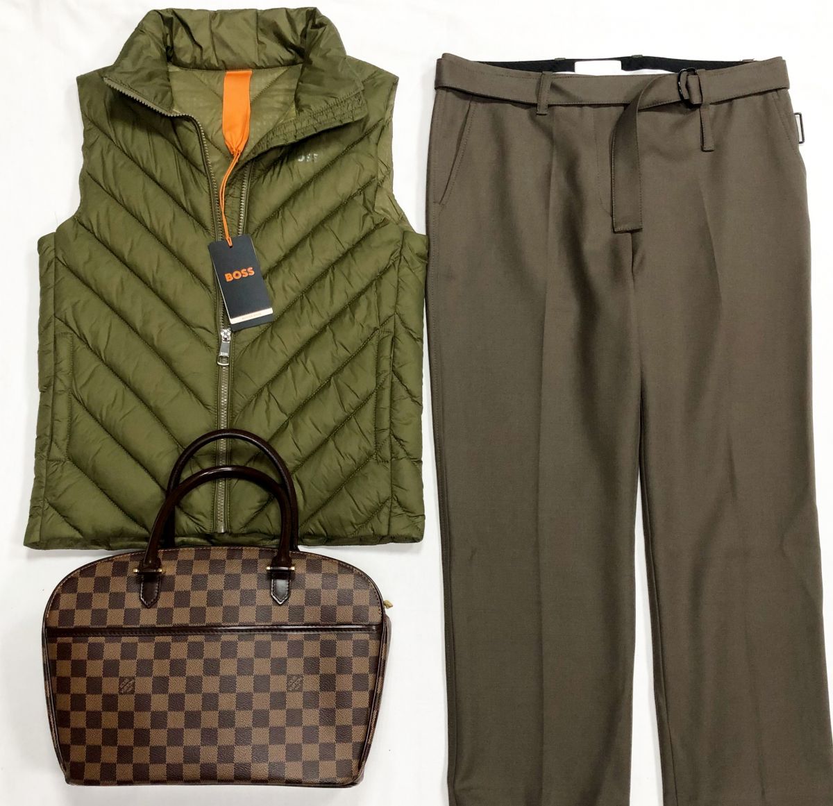 Жилет Boss размер 36 цена 7 828 руб
Брюки Philipp Lin размер 8 цена 9 393 руб
Сумка Louis Vuitton