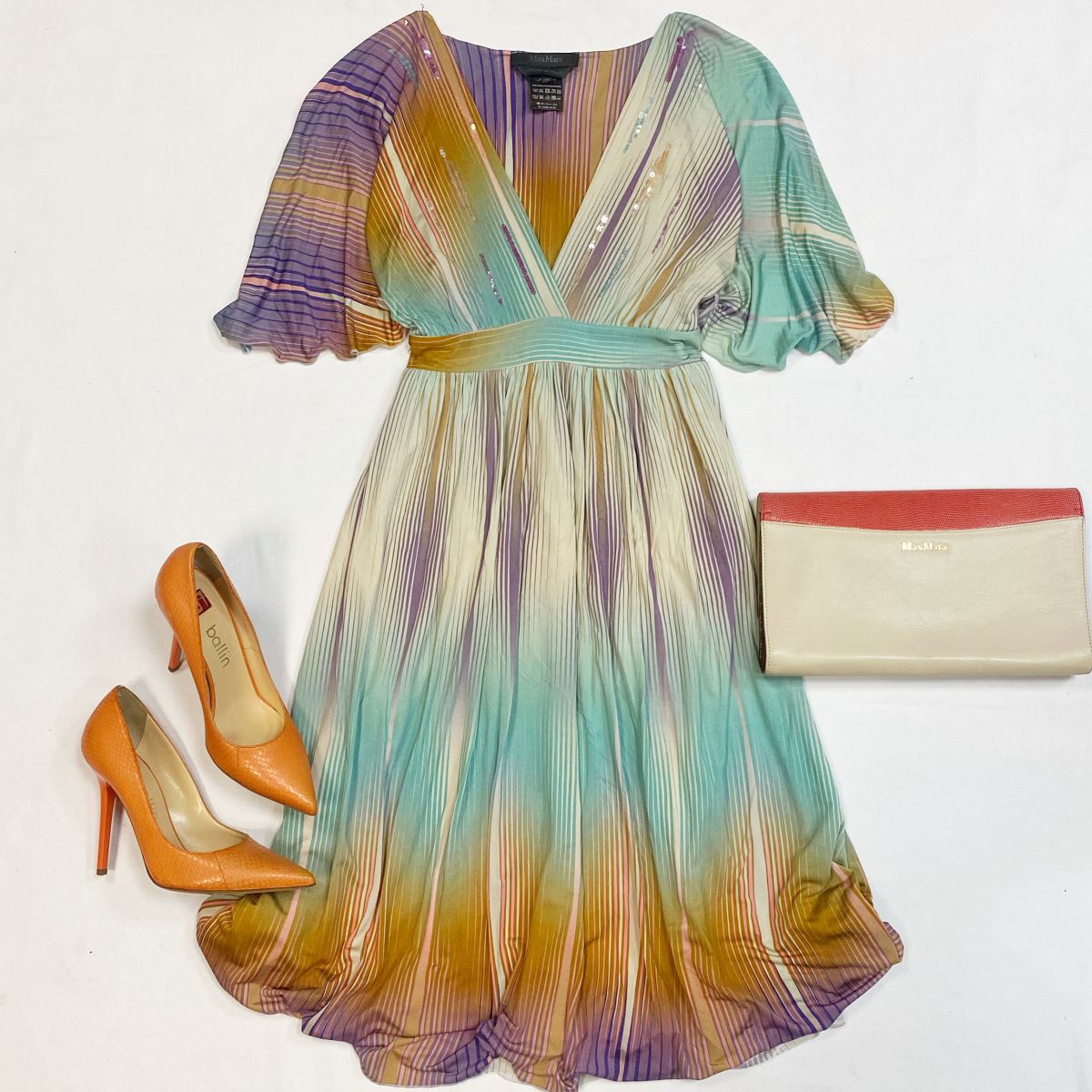 Платье Max Mara размер 42 цена 4 616 рубТуфли Ballin размер 37 цена 4 616 рубКлатч Max Mara