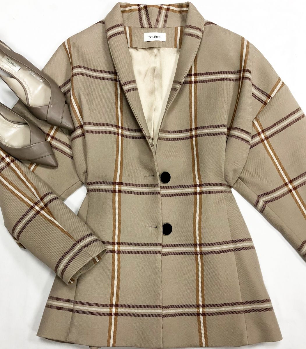 Жакет Totem размер XS цена 39 138 рубТуфли Max Mara размер 38.5 цена 10 959 руб