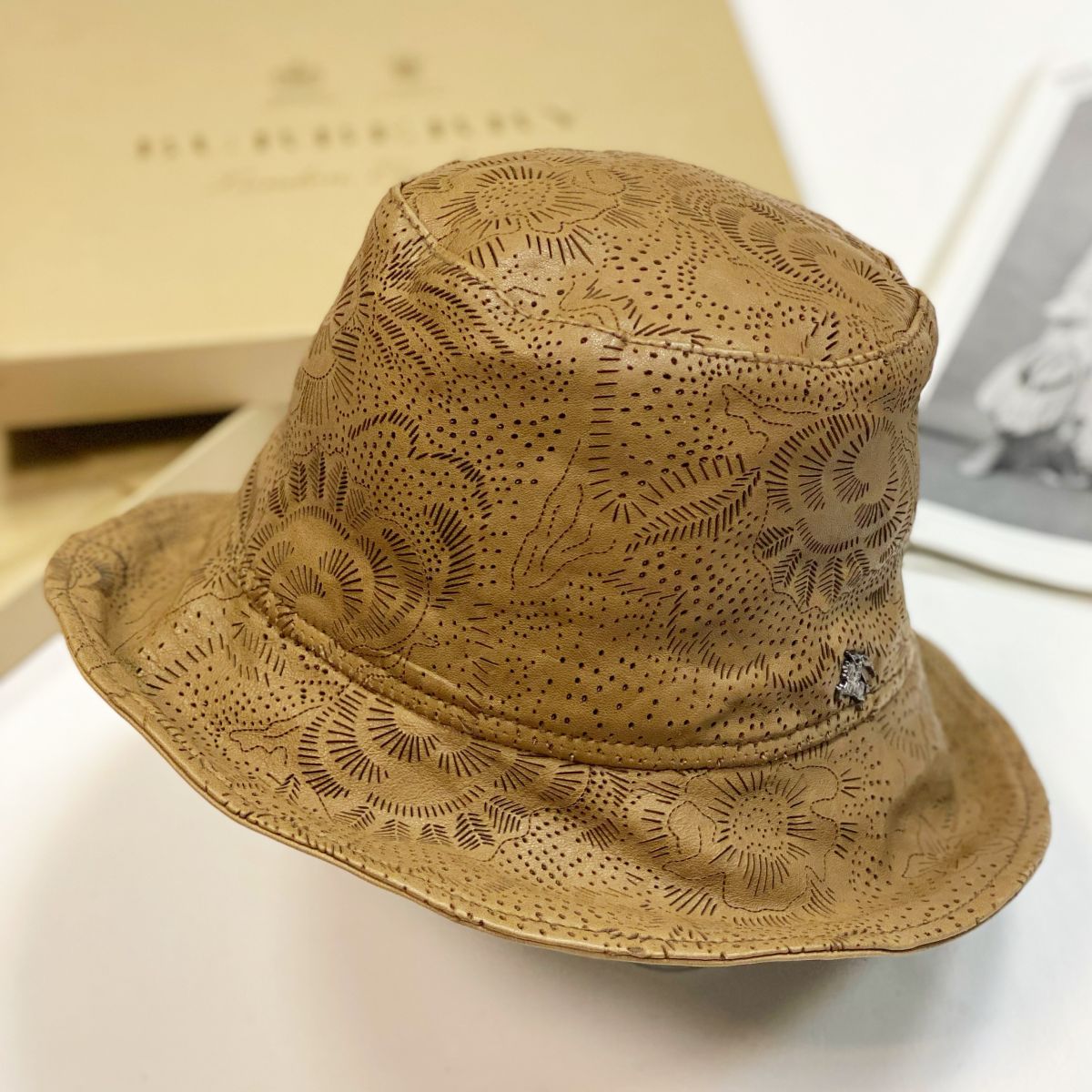 Шляпа Burberry размер L цена 6 154 руб 