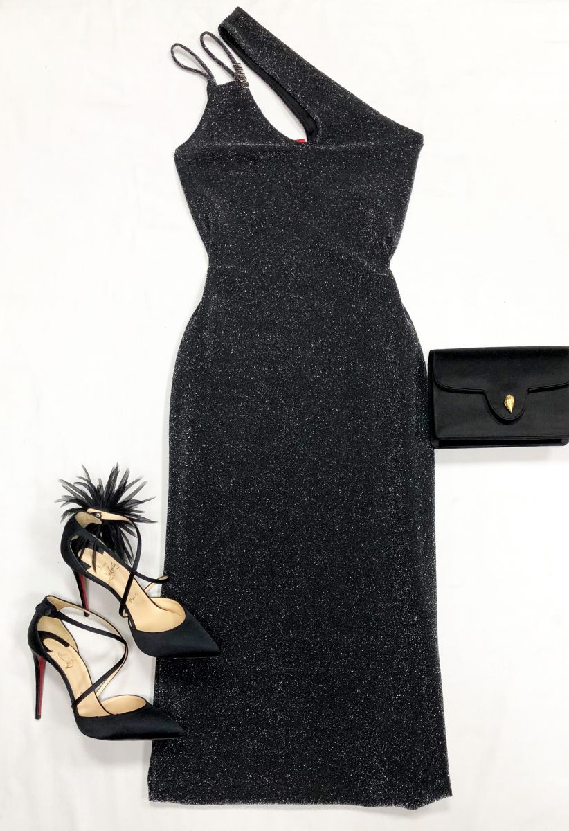 Платье /люрекс/ Hogo размер L цена 10 959 руб
Босоножки Louboutin размер 38 цена 31 310 руб
Сумочка