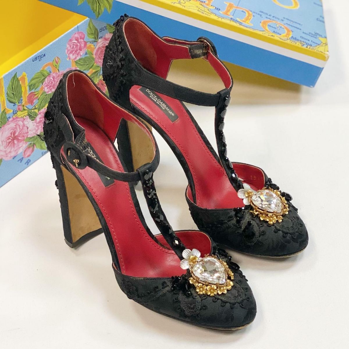 Туфли/камни/ Dolce Gabbana размер 39 цена 15 385 руб