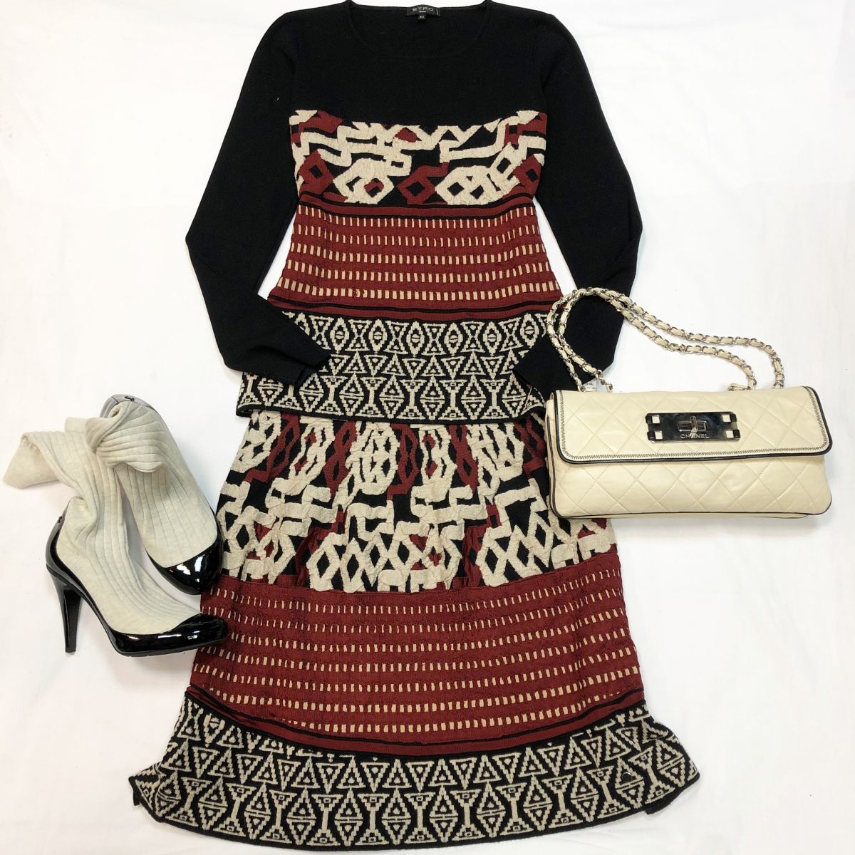Костюм ETRO размер 40 цена 12 308 руб 
Сумка Chanel