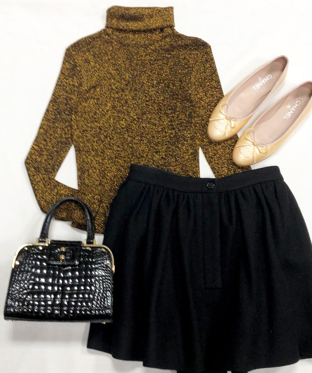 Водолазка / люрекс/ Saint Laurent размер M цена 23 483 руб
Юбка Miu Miu размер 44 цена 10 959 руб
Балетки Chanel размер 37.5 цена 15 655 руб
Сумка Saint Laurent