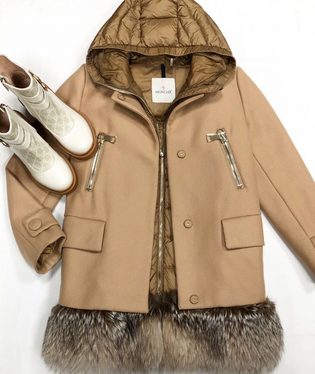 Пальто/ трансформер/ MONCLER размер 2 цена 23 483 руб
Ботинки Gucci размер 38 цена 46 965 руб