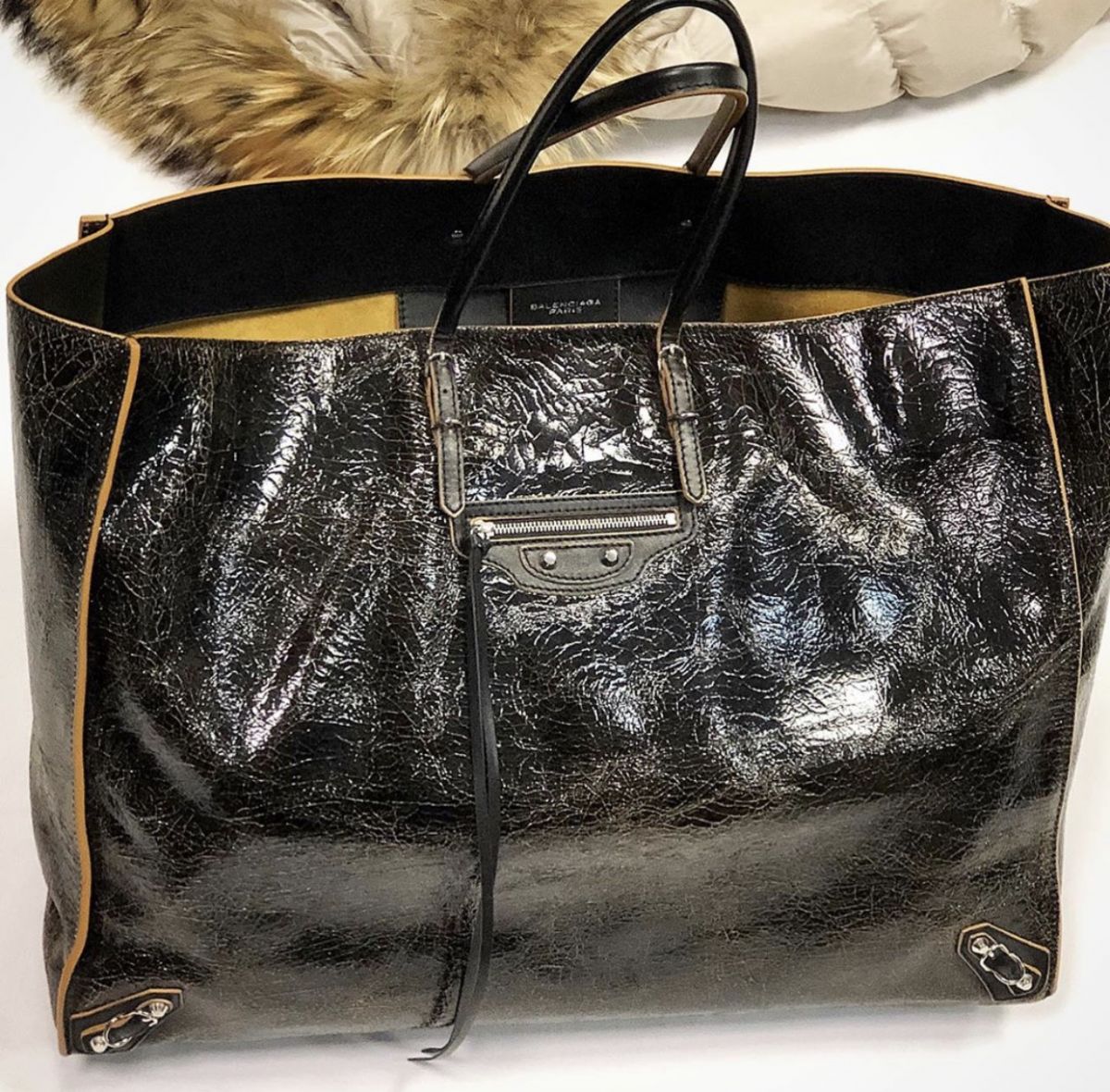 Сумка BALENCIAGA  размер 50/40 цена 30 770 руб