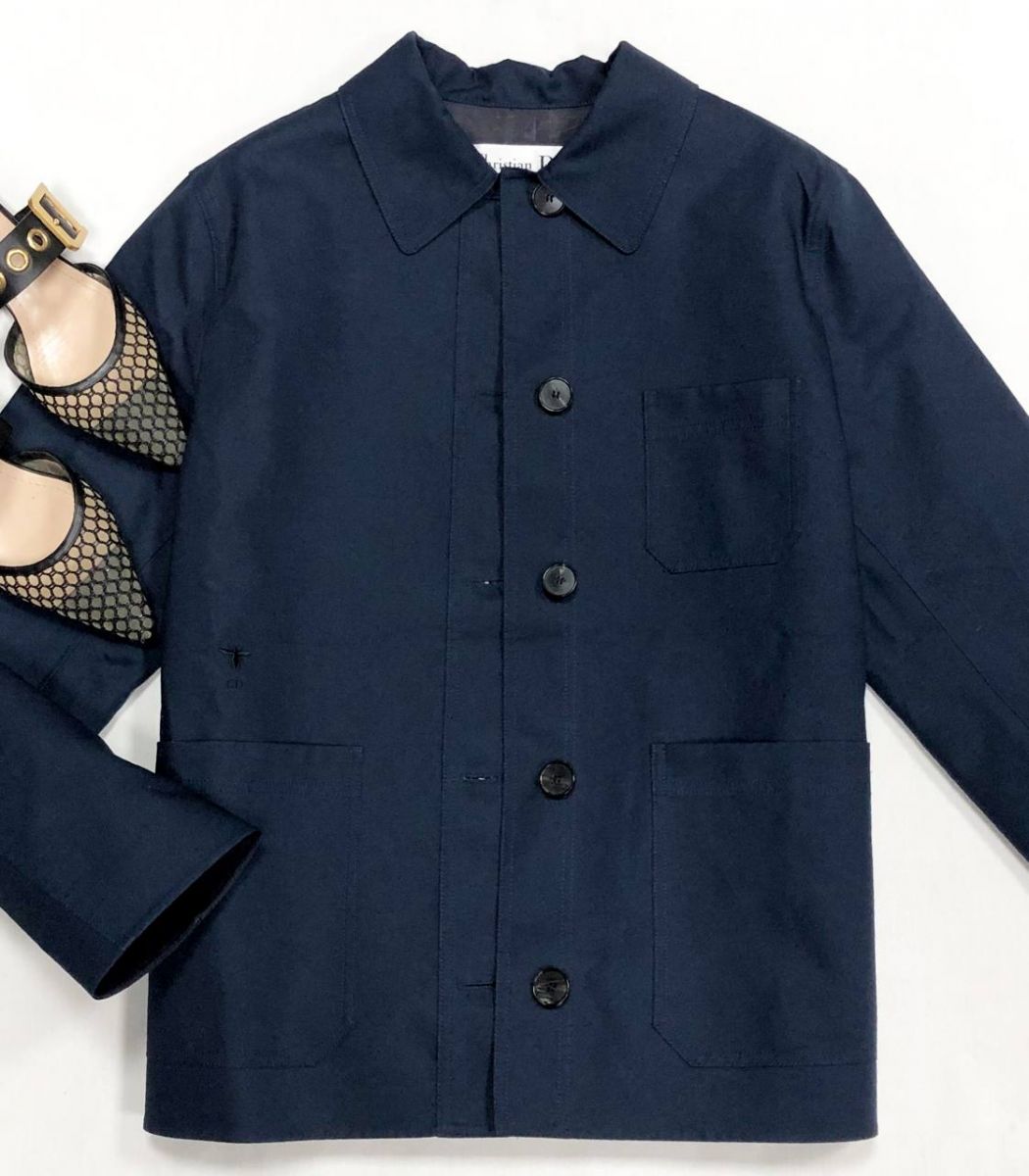Куртка Christian Dior размер 44 цена 62 620 руб
Мюли Christian Dior размер 38 цена 23 483 руб