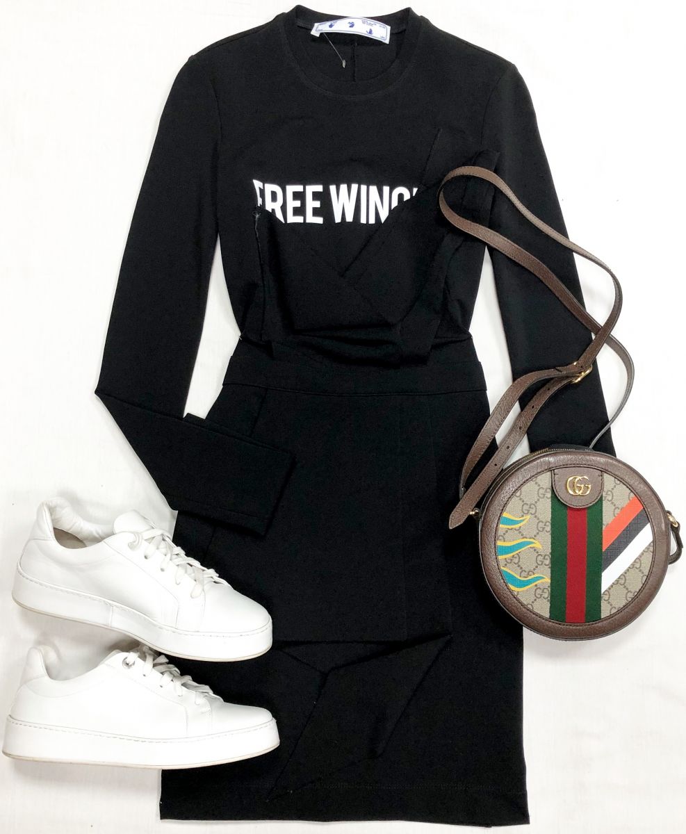 Платье Off White размер 36 цена 15 655 руб
Кеды LORO PIANA размер 37 цена 23 483 руб
Сумка Gucci