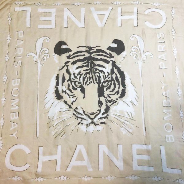 Платок Chanel 