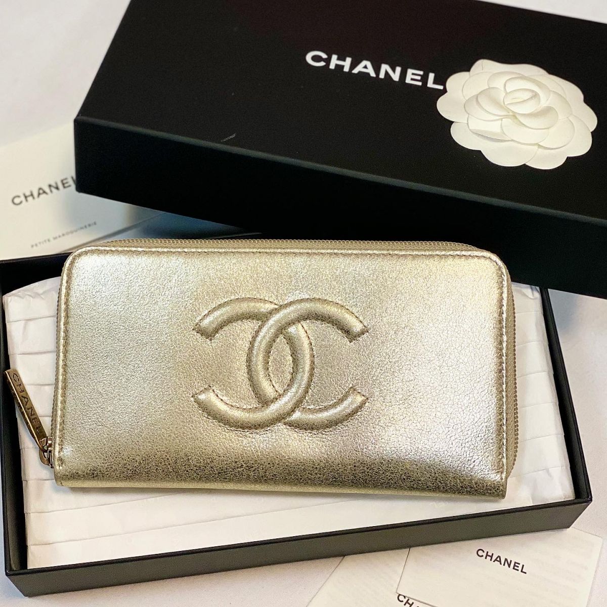 Портмоне CHANEL  цена 30 770 руб / упаковка / 