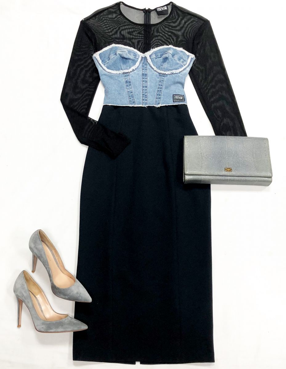 Платье Versace размер 40 цена 23 483 руб
Туфли Gianvito Rossi размер 38 цена 15 655 руб
Клатч Dolce Gabbana