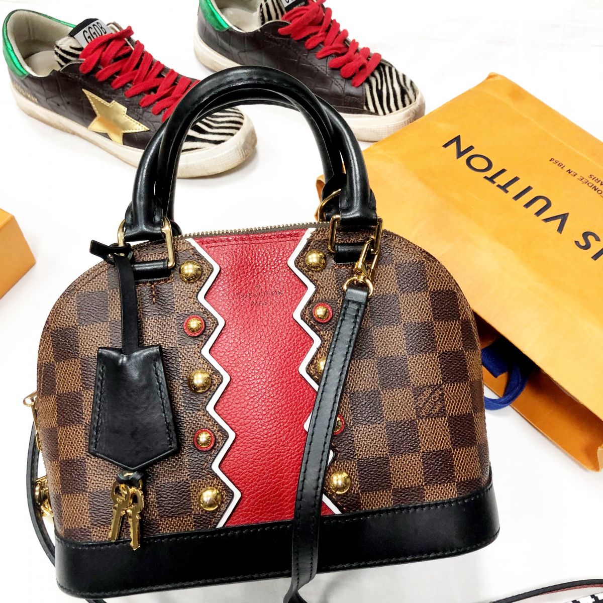 Сумочка LOUIS
VUITTON цена 125 240 руб