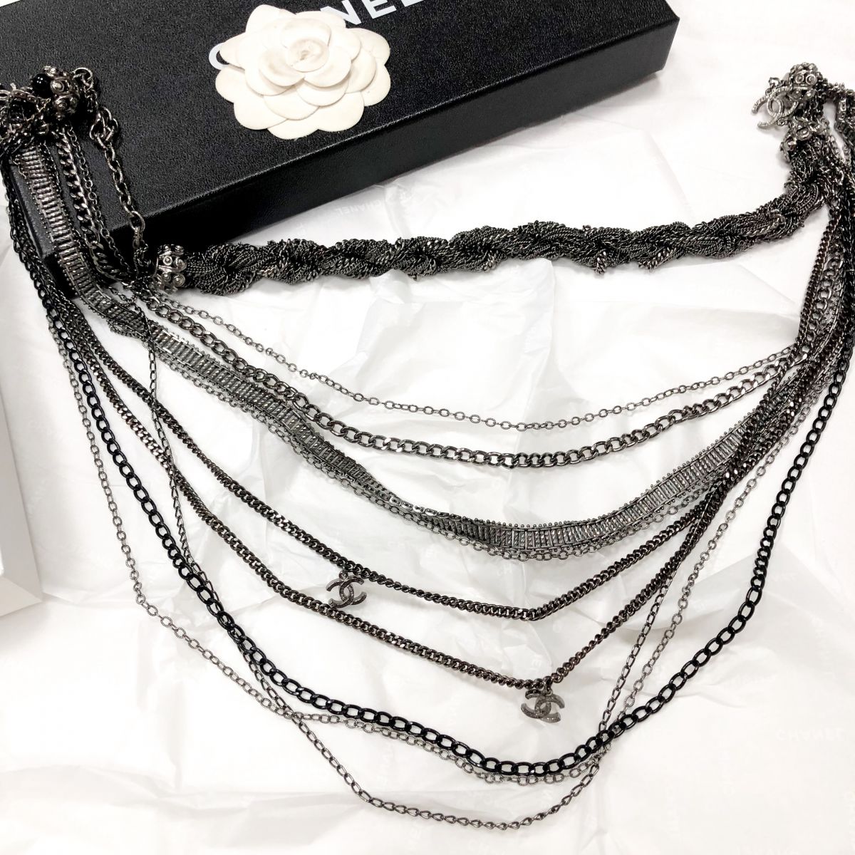Колье CHANEL цена 172 205 руб