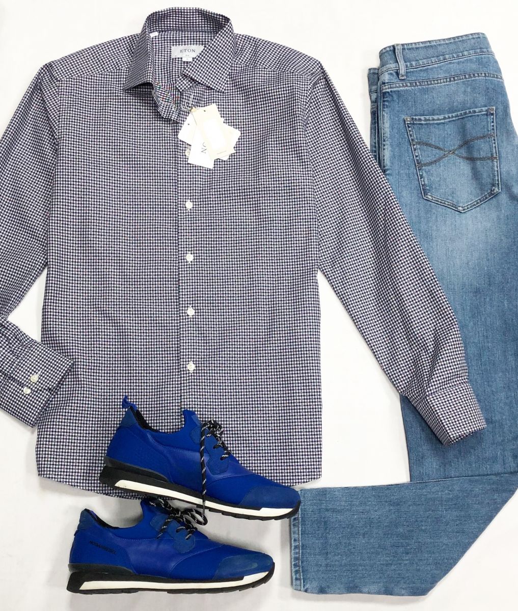 Джинсы размер 46 цена 7 828 руб
Рубашка Eton размер M цена 7 828 руб/ с биркой/
Кроссовки Hogan размер 42 цена 15 655 руб