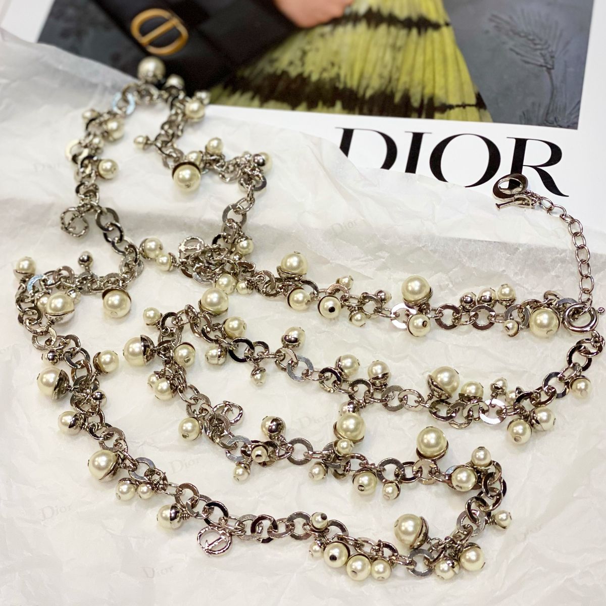 Бусы DIOR цена 9 231 руб 